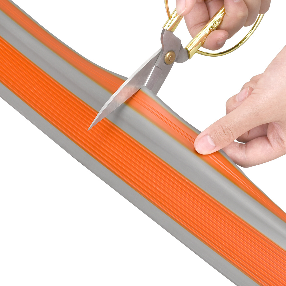 Nastro antiscivolo per scale S - Outdoor Power Strip recensione e prezzo